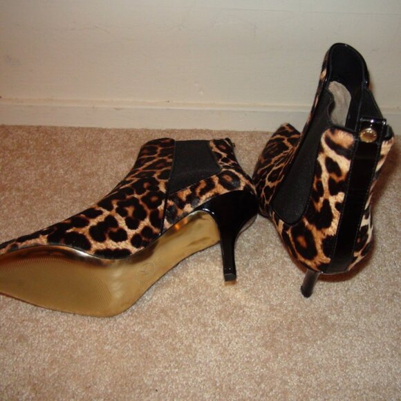 NWOB Michael Michael Kors Asbury Leopard Print Calf Hair Bootie - Picture 8 of 8